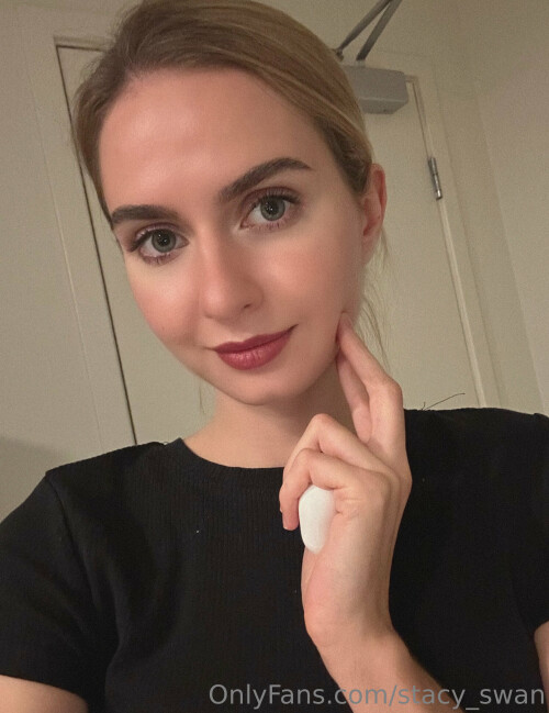 anastayshaa / stacy_swan Nude Leaked Onlyfans Photo anastayshaa / stacy_swan Nude Leaked Onlyfans Photo