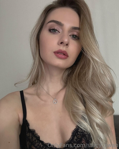 anastayshaa / stacy_swan Nude Leaked Onlyfans Photo anastayshaa / stacy_swan Nude Leaked Onlyfans Photo