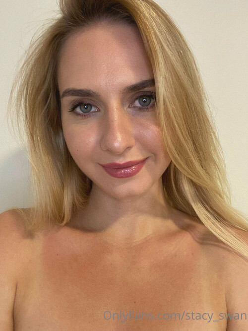 anastayshaa / stacy_swan Nude Leaked Onlyfans Photo anastayshaa / stacy_swan Nude Leaked Onlyfans Photo