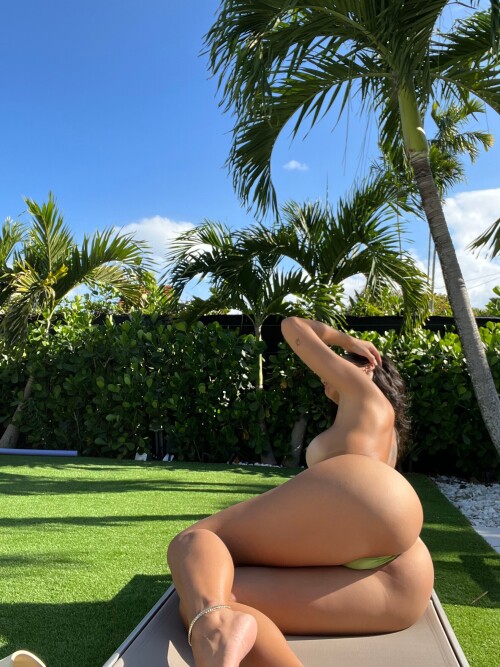 Graciii3 Nude Leaked Onlyfans Photo Graciii3 Nude Leaked Onlyfans Photo