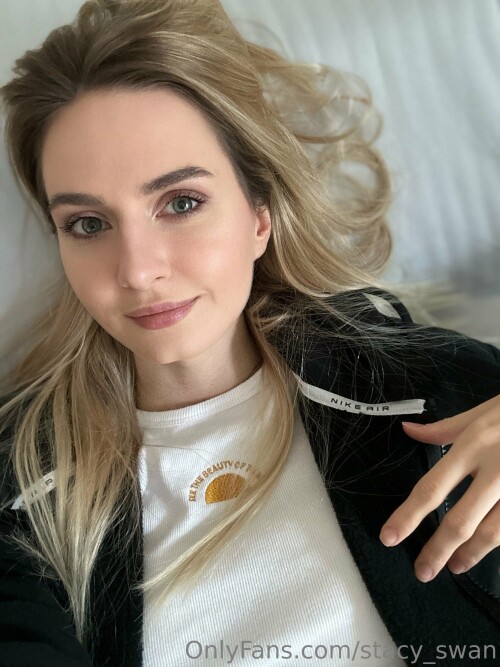 anastayshaa / stacy_swan Nude Leaked Onlyfans Photo anastayshaa / stacy_swan Nude Leaked Onlyfans Photo