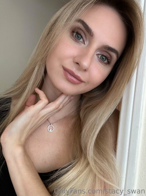anastayshaa / stacy_swan Nude Leaked Onlyfans Photo anastayshaa / stacy_swan Nude Leaked Onlyfans Photo