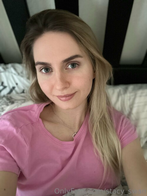anastayshaa / stacy_swan Nude Leaked Onlyfans Photo anastayshaa / stacy_swan Nude Leaked Onlyfans Photo
