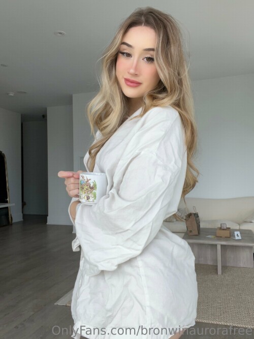 Bronwin Nude Leaked Onlyfans Photo Bronwin Nude Leaked Onlyfans Photo
