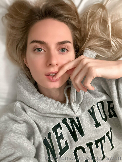 anastayshaa / stacy_swan Nude Leaked Onlyfans Photo anastayshaa / stacy_swan Nude Leaked Onlyfans Photo