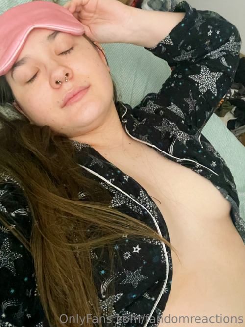 FandomReactions Nude Leaked Onlyfans Photo FandomReactions Nude Leaked Onlyfans Photo