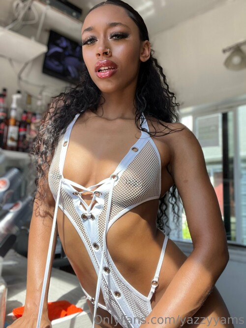 yazzyyams / Queen Yasmeena Nude Leaked Onlyfans Photo yazzyyams / Queen Yasmeena Nude Leaked Onlyfans Photo