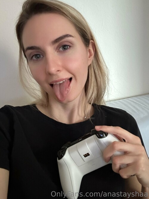 anastayshaa / stacy_swan Nude Leaked Onlyfans Photo anastayshaa / stacy_swan Nude Leaked Onlyfans Photo
