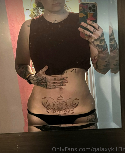 happilyeverawful / galaxykill3r Nude Leaked Onlyfans Photo happilyeverawful / galaxykill3r Nude Leaked Onlyfans Photo