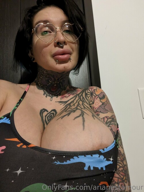 Ariane Saint Amour Nude Leaked Onlyfans Photo Ariane Saint Amour Nude Leaked Onlyfans Photo