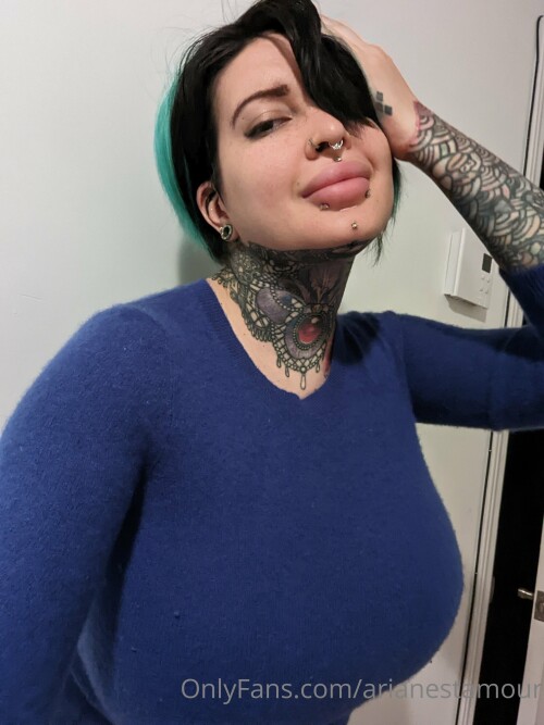 Ariane Saint Amour Nude Leaked Onlyfans Photo Ariane Saint Amour Nude Leaked Onlyfans Photo