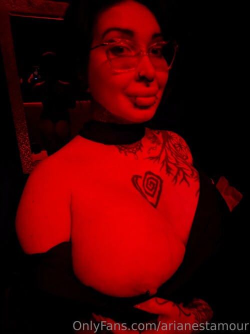 Ariane Saint Amour Nude Leaked Onlyfans Photo Ariane Saint Amour Nude Leaked Onlyfans Photo
