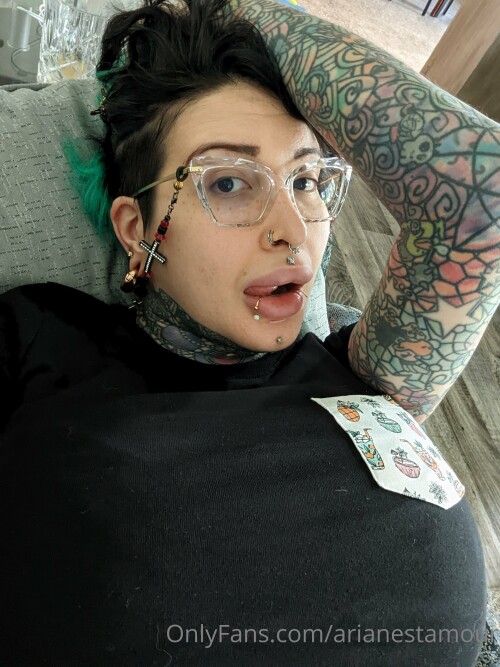 Ariane Saint Amour Nude Leaked Onlyfans Photo Ariane Saint Amour Nude Leaked Onlyfans Photo