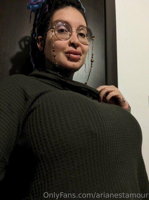 Ariane Saint Amour Nude Leaked Onlyfans Photo Ariane Saint Amour Nude Leaked Onlyfans Photo