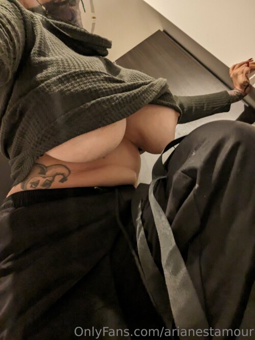 Ariane Saint Amour Nude Leaked Onlyfans Photo Ariane Saint Amour Nude Leaked Onlyfans Photo