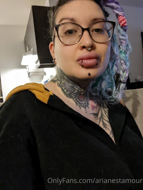 Ariane Saint Amour Nude Leaked Onlyfans Photo Ariane Saint Amour Nude Leaked Onlyfans Photo