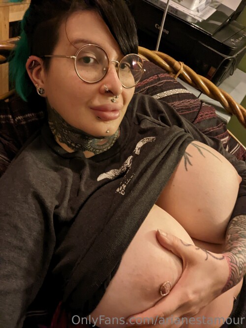 Ariane Saint Amour Nude Leaked Onlyfans Photo Ariane Saint Amour Nude Leaked Onlyfans Photo