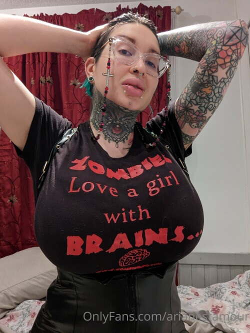 Ariane Saint Amour Nude Leaked Onlyfans Photo Ariane Saint Amour Nude Leaked Onlyfans Photo