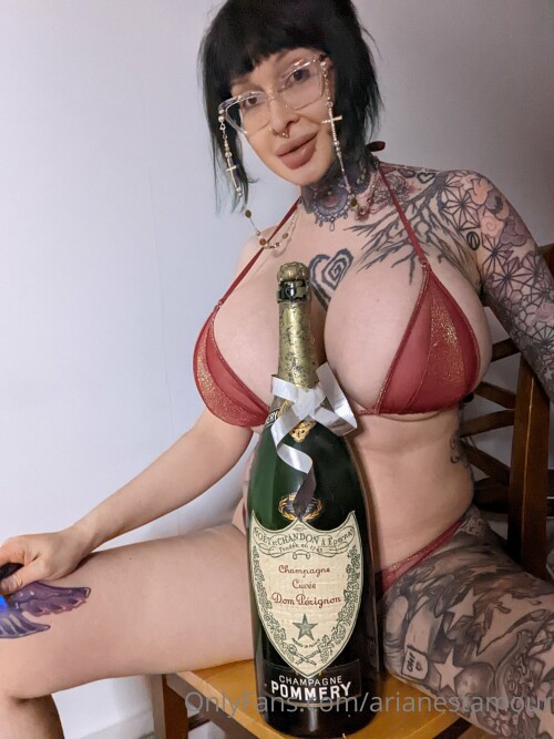 Ariane Saint Amour Nude Leaked Onlyfans Photo Ariane Saint Amour Nude Leaked Onlyfans Photo