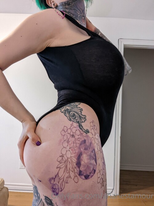 Ariane Saint Amour Nude Leaked Onlyfans Photo Ariane Saint Amour Nude Leaked Onlyfans Photo