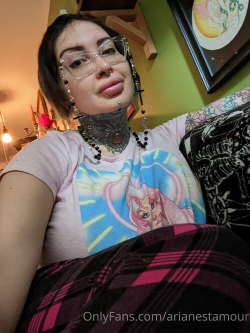 Ariane Saint Amour Nude Leaked Onlyfans Photo Ariane Saint Amour Nude Leaked Onlyfans Photo