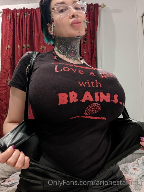 Ariane Saint Amour Nude Leaked Onlyfans Photo Ariane Saint Amour Nude Leaked Onlyfans Photo