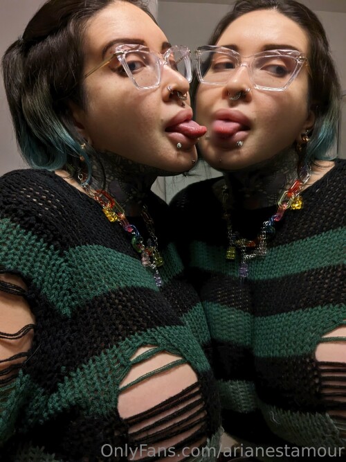 Ariane Saint Amour Nude Leaked Onlyfans Photo Ariane Saint Amour Nude Leaked Onlyfans Photo