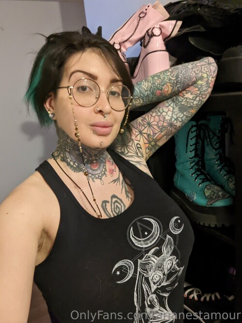 Ariane Saint Amour Nude Leaked Onlyfans Photo Ariane Saint Amour Nude Leaked Onlyfans Photo
