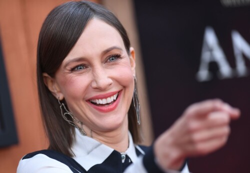 Vera Farmiga Photo 4