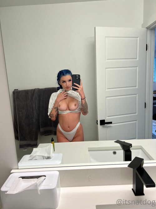 itsnatdog - mfbabyrain Nude Leaked Onlyfans Photo