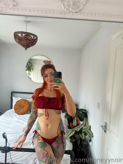 Honeyy Noir | honeyynoir | samssoaked Nude Leaked Onlyfans Photo Honeyy Noir | honeyynoir | samssoaked Nude Leaked Onlyfans Photo