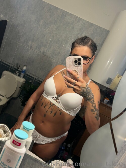 alexa_takacs Nude Leaked Onlyfans Photo alexa_takacs Nude Leaked Onlyfans Photo