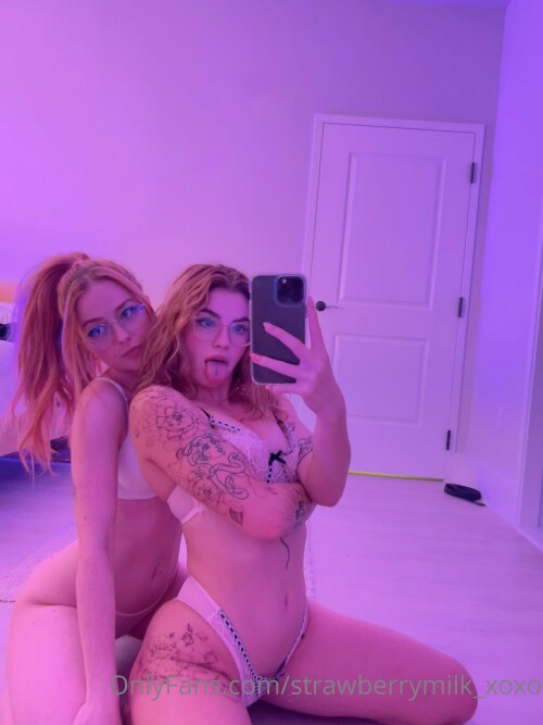 strawberrymilk_xoxo Nude Leaked Onlyfans Photo strawberrymilk_xoxo Nude Leaked Onlyfans Photo