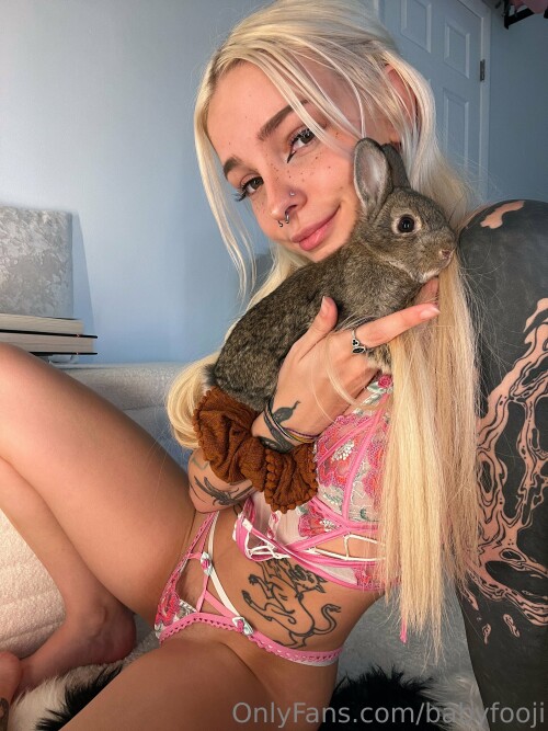 babyfooji / peachtot Nude Leaked Onlyfans Photo