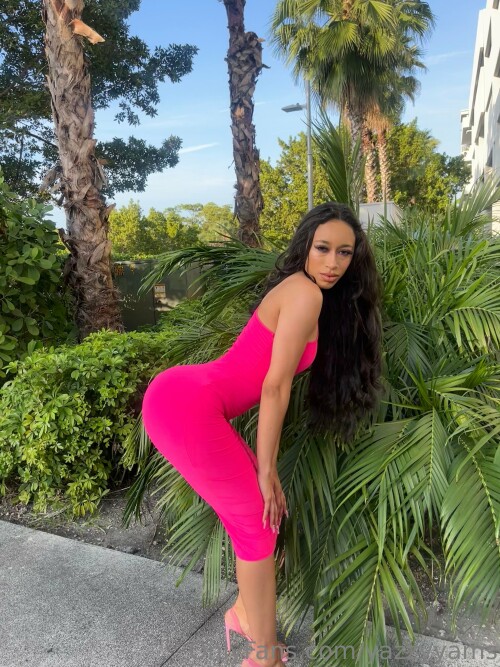 yazzyyams / Queen Yasmeena Nude Leaked Onlyfans Photo yazzyyams / Queen Yasmeena Nude Leaked Onlyfans Photo