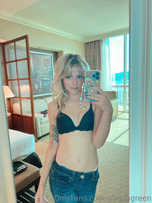 Alyssa Green Nude Leaked Onlyfans Photo