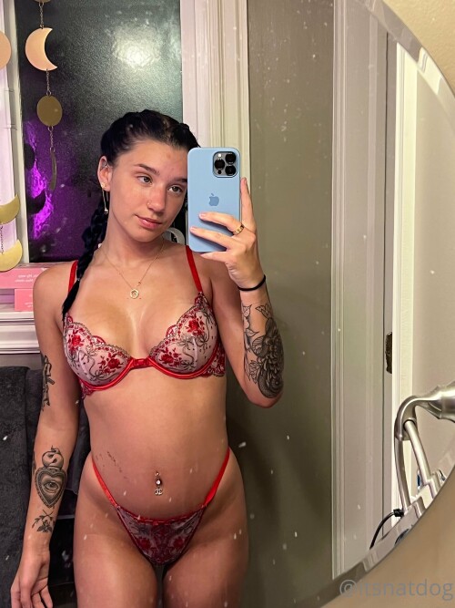 itsnatdog - mfbabyrain Nude Leaked Onlyfans Photo