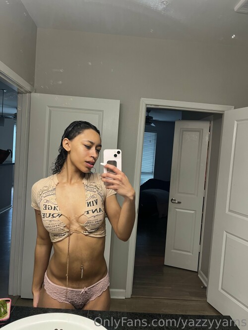 yazzyyams / Queen Yasmeena Nude Leaked Onlyfans Photo yazzyyams / Queen Yasmeena Nude Leaked Onlyfans Photo