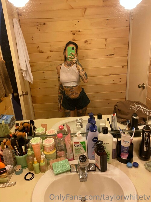 Taylor White | taylorwhitetv Nude Leaked Onlyfans Photo