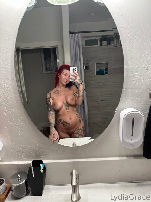 Lydia Grace / thirsttrip / trippylyd Leaked Onlyfans Nude