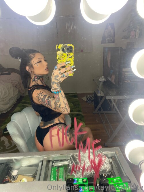 Taylor White | taylorwhitetv Nude Leaked Onlyfans Photo