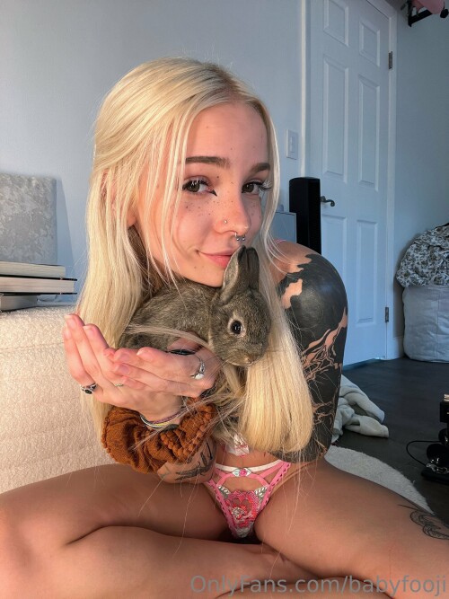 babyfooji / peachtot Nude Leaked Onlyfans Photo