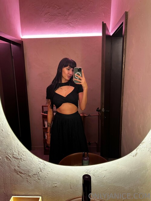Janice Griffith Nude Leaked Onlyfans Photo