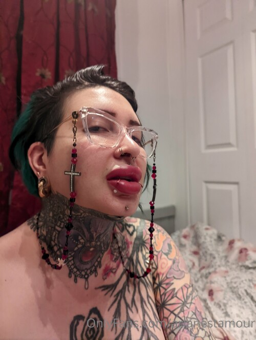 Ariane Saint Amour Nude Leaked Onlyfans Photo Ariane Saint Amour Nude Leaked Onlyfans Photo