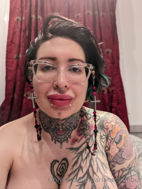 Ariane Saint Amour Nude Leaked Onlyfans Photo Ariane Saint Amour Nude Leaked Onlyfans Photo