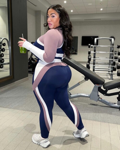 Evie_Spice/YvetteMari Nude Leaked Onlyfans Photo Evie_Spice/YvetteMari Nude Leaked Onlyfans Photo