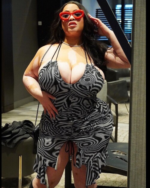 Evie_Spice/YvetteMari Nude Leaked Onlyfans Photo Evie_Spice/YvetteMari Nude Leaked Onlyfans Photo