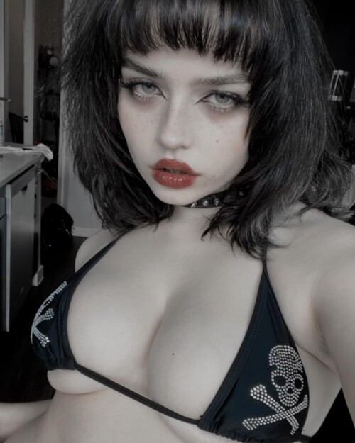 QueenNephilim Nude Leaked Onlyfans Photo QueenNephilim Nude Leaked Onlyfans Photo