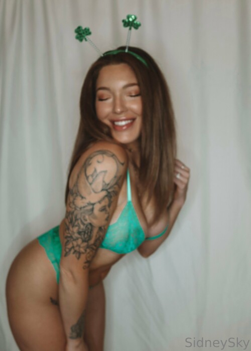 Unscensored ☆ Sid ☆ // Sidney Sky Nude Leaked Onlyfans Photo