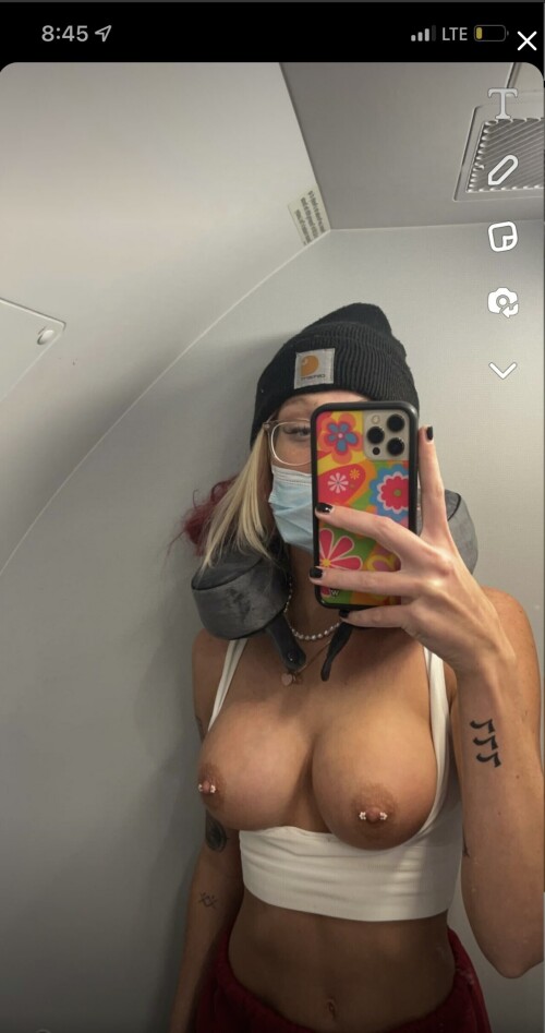 Lexie Wilcox & Lanie Wilcox / xoxolexie & xoxolanie Nude Leaked Onlyfans Photo